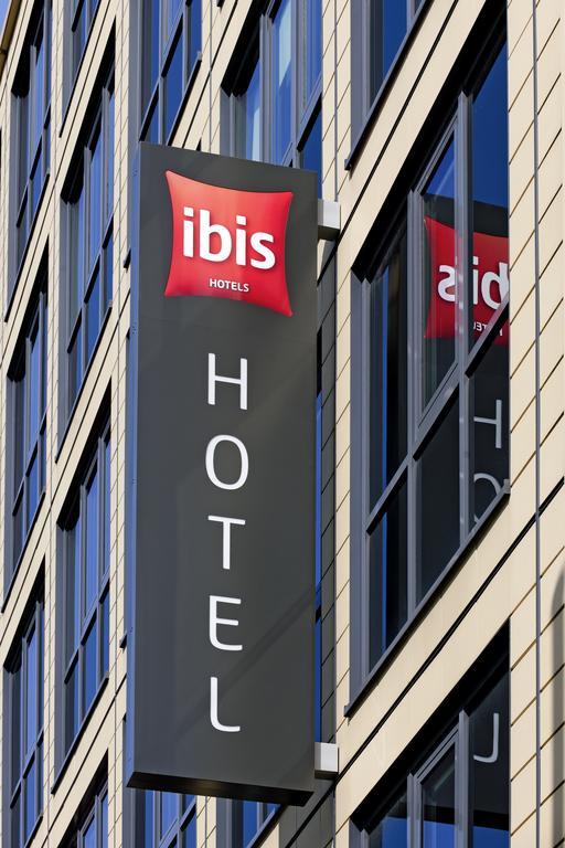 Ibis Muenchen Parkstadt Schwabing Munique Exterior foto