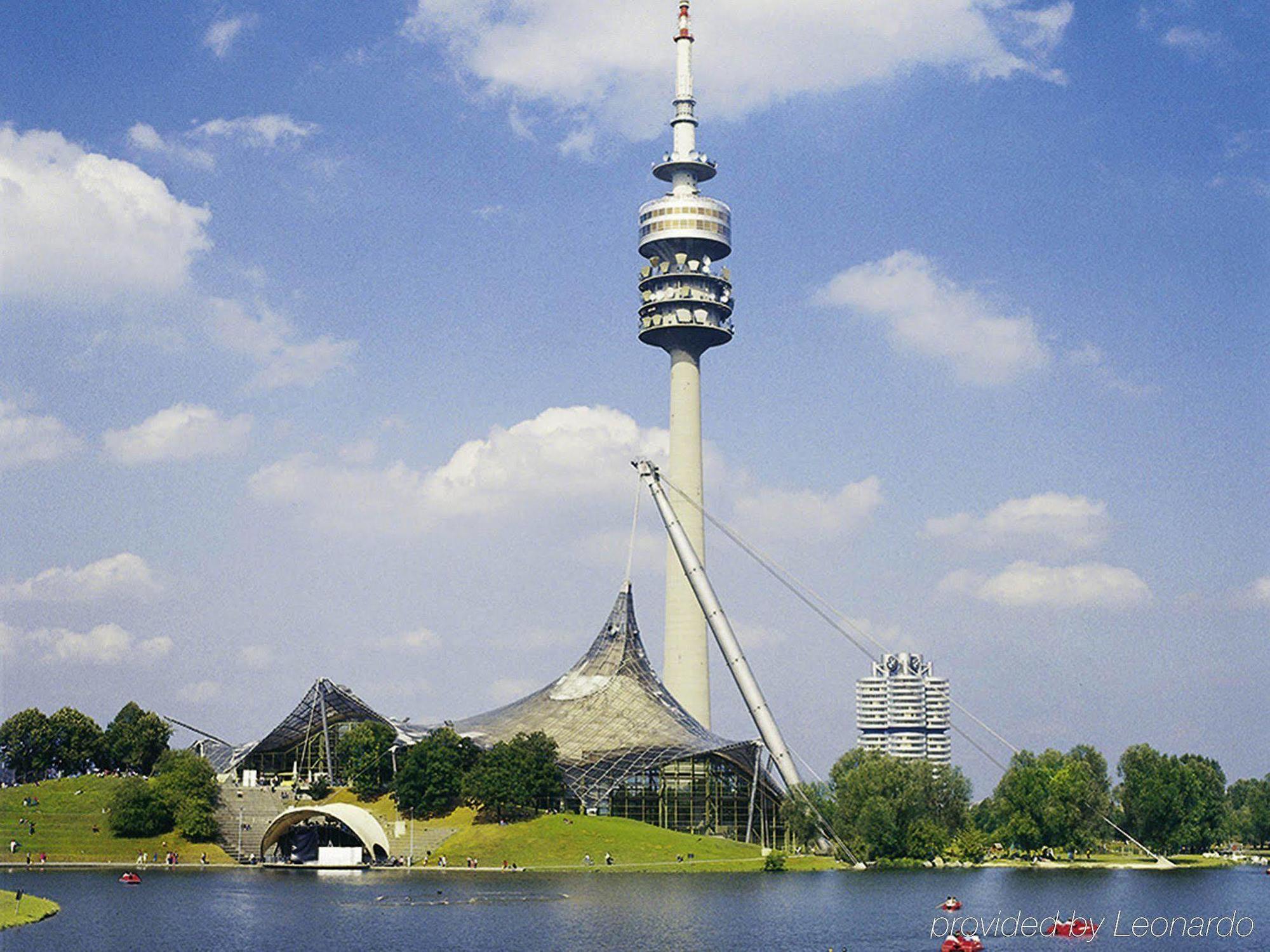 Ibis Muenchen Parkstadt Schwabing Munique Exterior foto