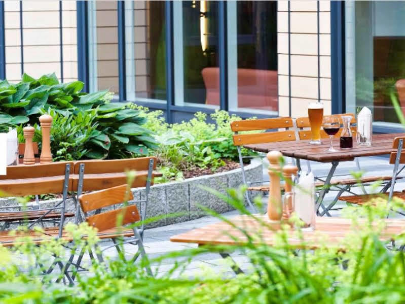 Ibis Muenchen Parkstadt Schwabing Munique Exterior foto